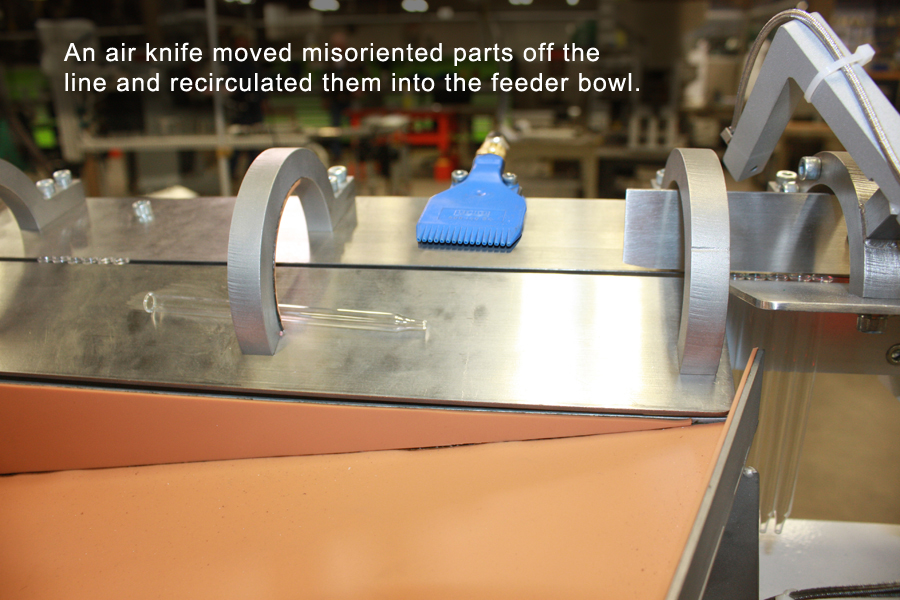 air-knife-medical-glass-parts-feeding