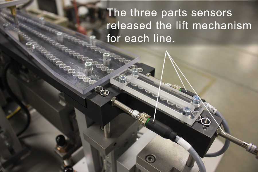 vibratory-parts-feeder-lift-mechanism